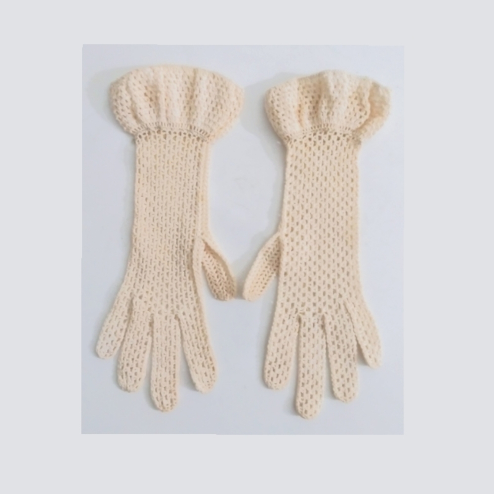 Vintage Knit Gloves
